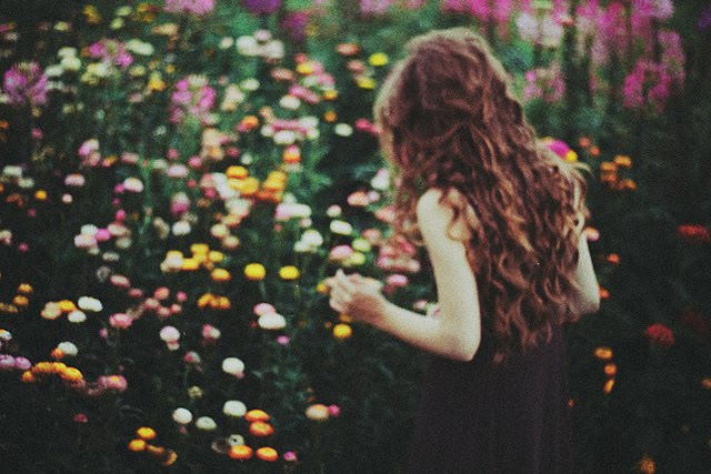 صور بنات وحيده حزينه صور وحدة البنات Alone Pictures صور بنات وحيده حزينه صور وحدة البنات Alone Pictures