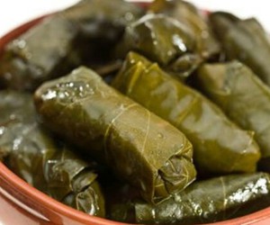 تفسير حلم ورق العنب رؤية ورق العنب في المنام تفسير حلم ورق العنب رؤية ورق العنب في المنام