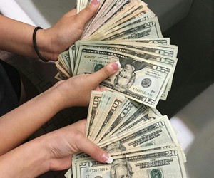 تفسير اعطاء المال في الحلم و طلب الفلوس في المنام تفسير اعطاء المال في الحلم و طلب الفلوس في المنام