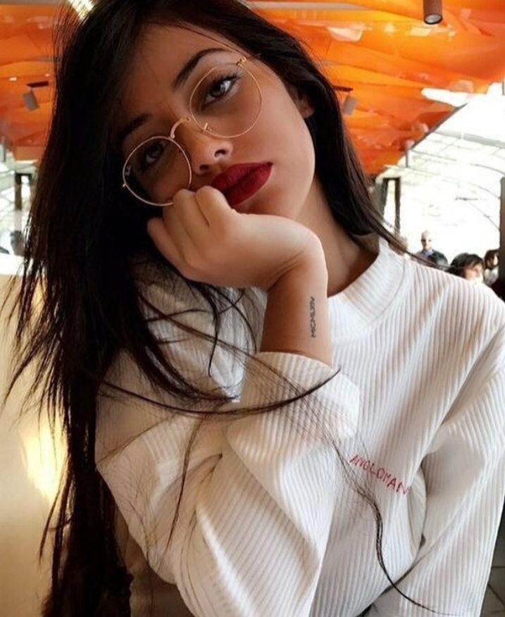 صور بنات لابسات نظارات خلفيات بنات بنظارات Girls glasses صور بنات لابسات نظارات خلفيات بنات بنظارات Girls glasses
