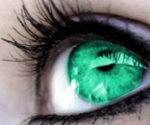 تفسير العيون الخضراء في الحلم رؤيا عيون خضراء في المنام لابن سيرين