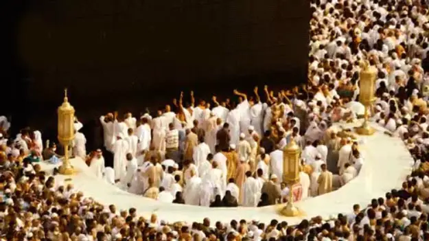 تفسير العمرة في الحلم ورؤية الذهاب الى العمرة في المنام
